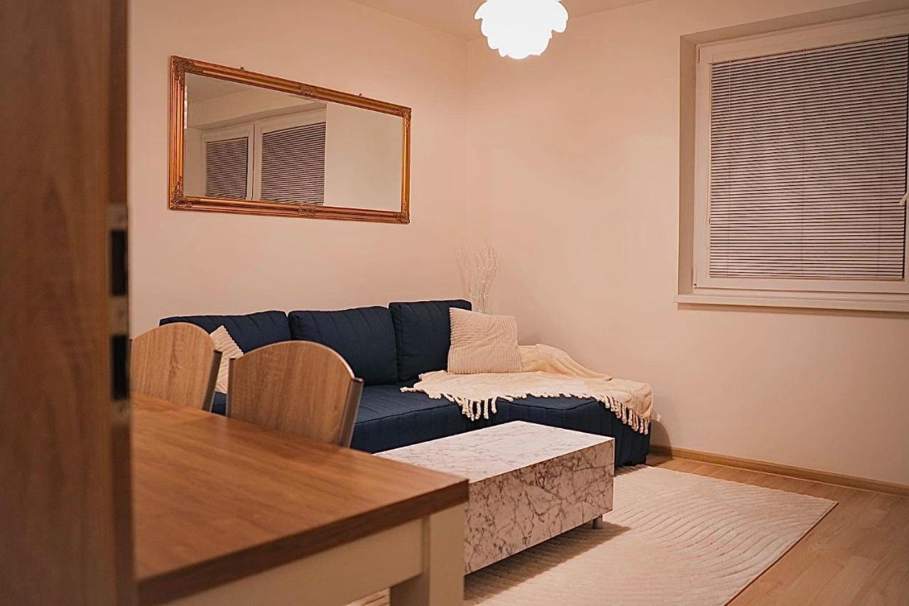 New-Built City Center Apt W. Tatra Mountains Views Liptovsky Mikulas Exterior photo